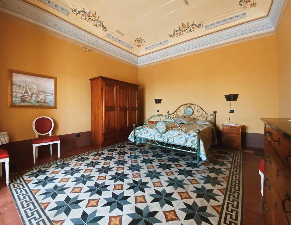 Aparthotel Palazzo Gambuzza Ispica Exterior foto
