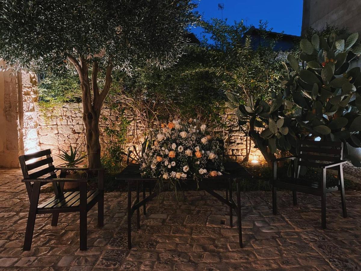 Aparthotel Palazzo Gambuzza Ispica Exterior foto