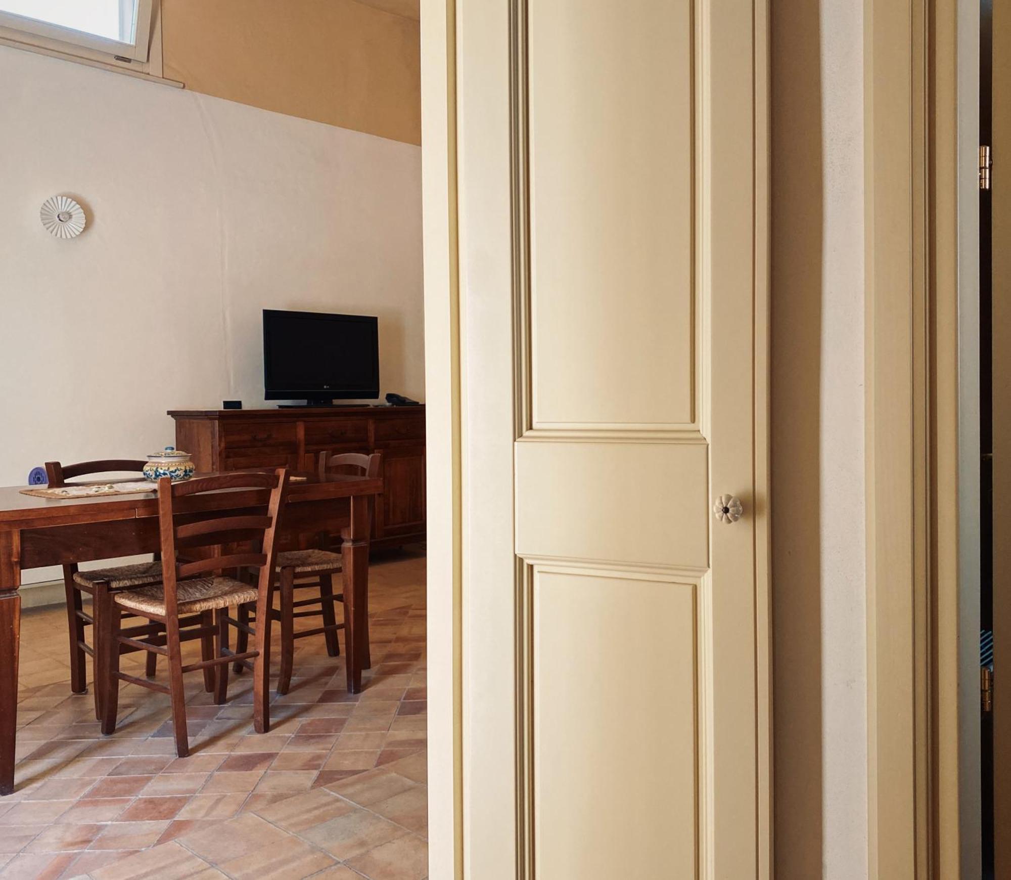 Aparthotel Palazzo Gambuzza Ispica Habitación foto