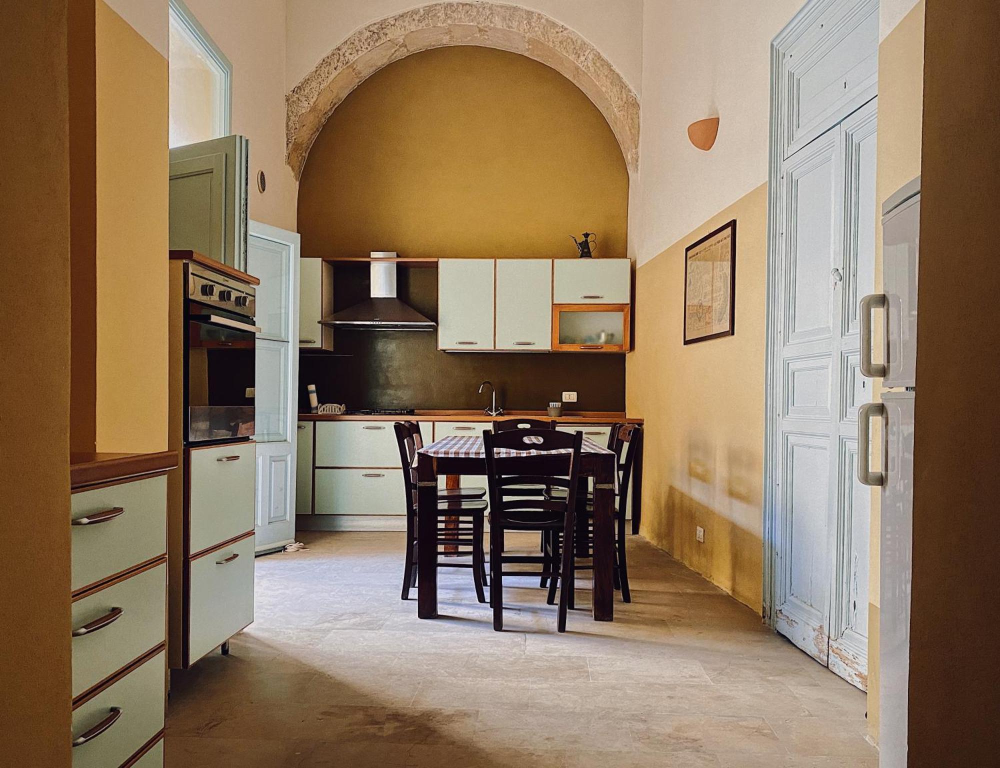 Aparthotel Palazzo Gambuzza Ispica Habitación foto