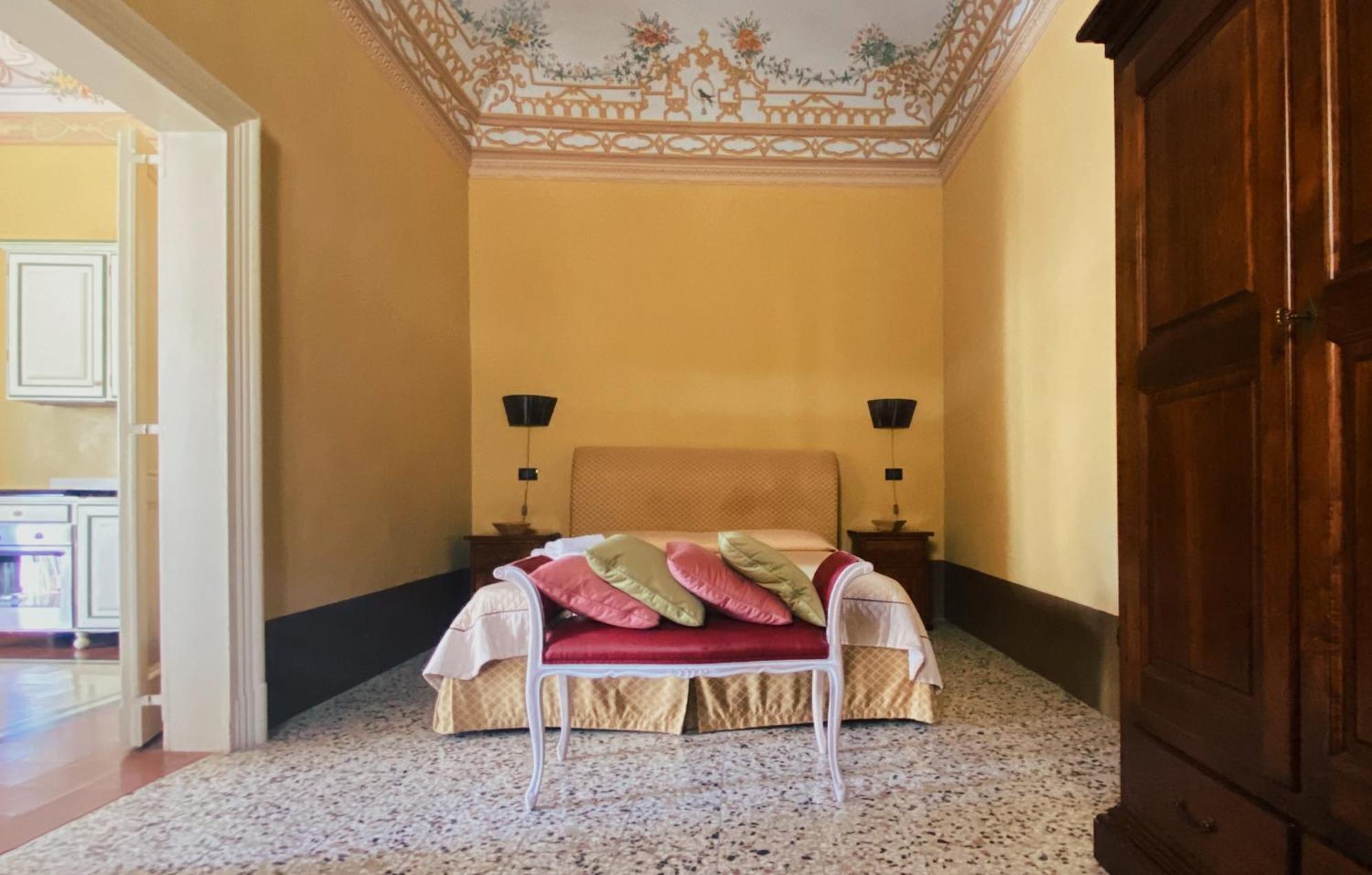 Aparthotel Palazzo Gambuzza Ispica Habitación foto